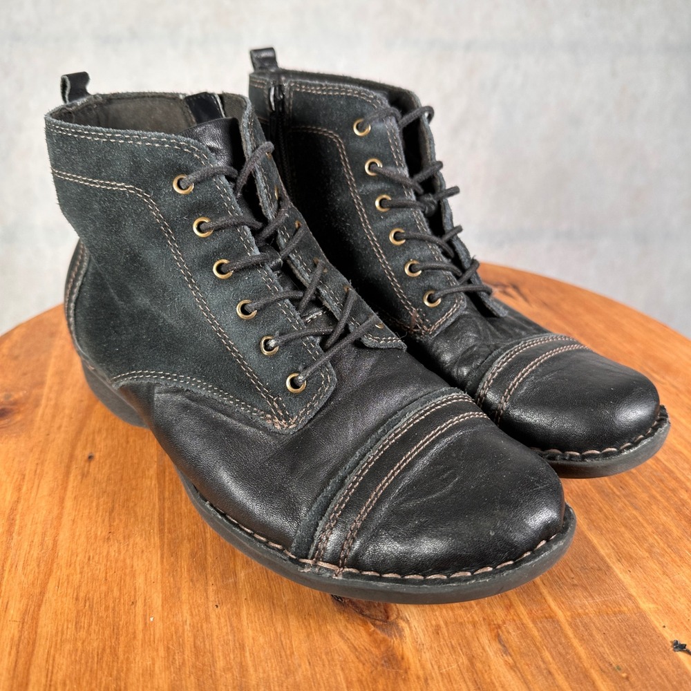 Clarks Lace Up Ankle Boots Womens 9 Black Good Leather Suede Cap Toe 26104713 - Picture 3 of 13